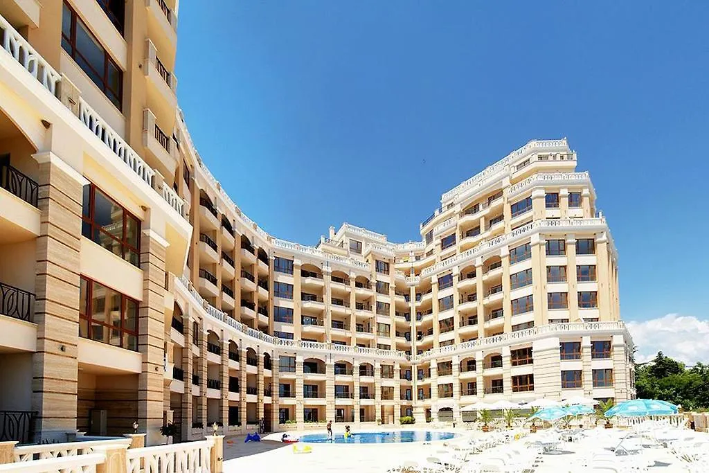 Psb Cabacum Beach Apartments 골든샌드