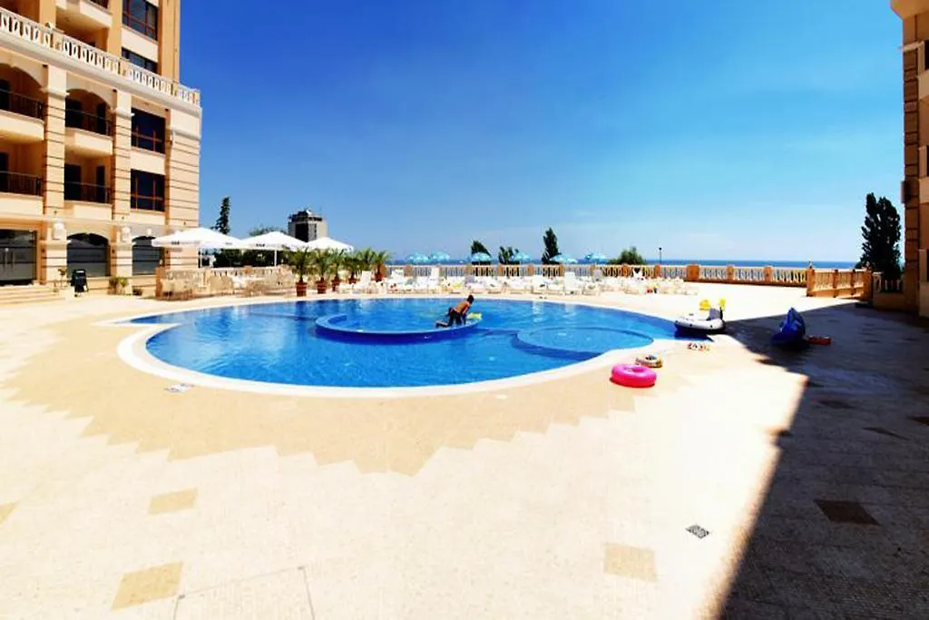 Psb Cabacum Beach Apartments 골든샌드